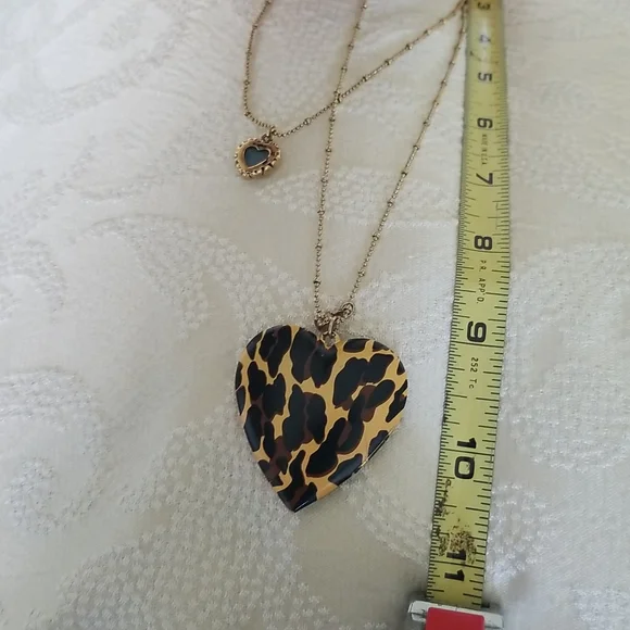 Vintage Betsey Johnson Leopard Print Heart Necklace - Picture 5 of 10